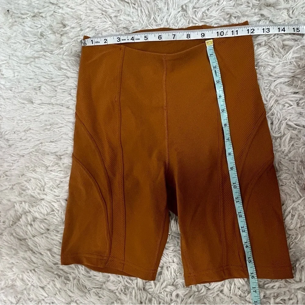 Lululemon Athletica Ribbed High Rise Yoga Shorts